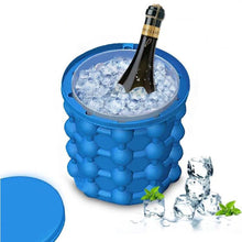 Load image into Gallery viewer, 2 in 1 Silicone Ice Cube Maker Portable Bucket
