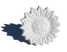 Load image into Gallery viewer, Vibhsa Sunflower White Napkin Rings Set of 4
